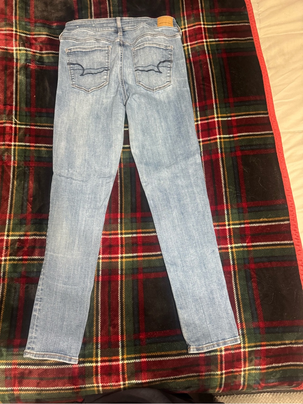 American Eagle Outfitters Women’s Mid-Rise Skinny Jeans - 3 pair size 10 - Picture 6 of 10